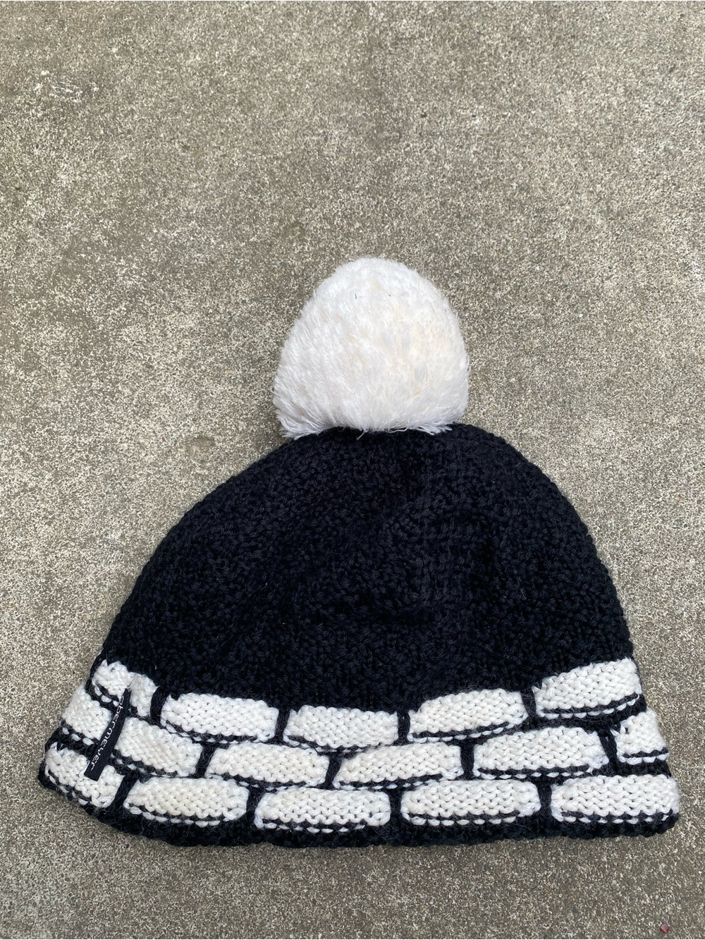 VTG Obermeyer Black Knit Winter Beanie White Brick Design Fuzzy Pom Pom